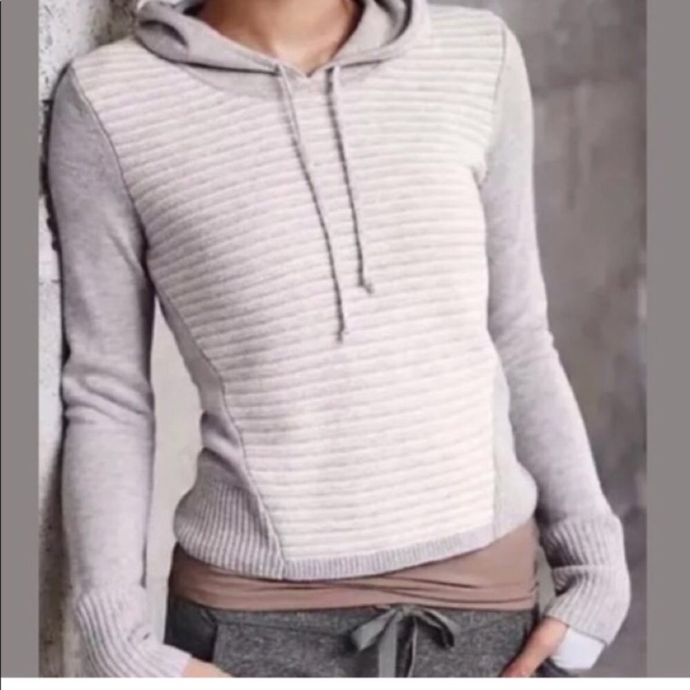 Athleta 100% Merino Wool Pullover Hoodie Sweater